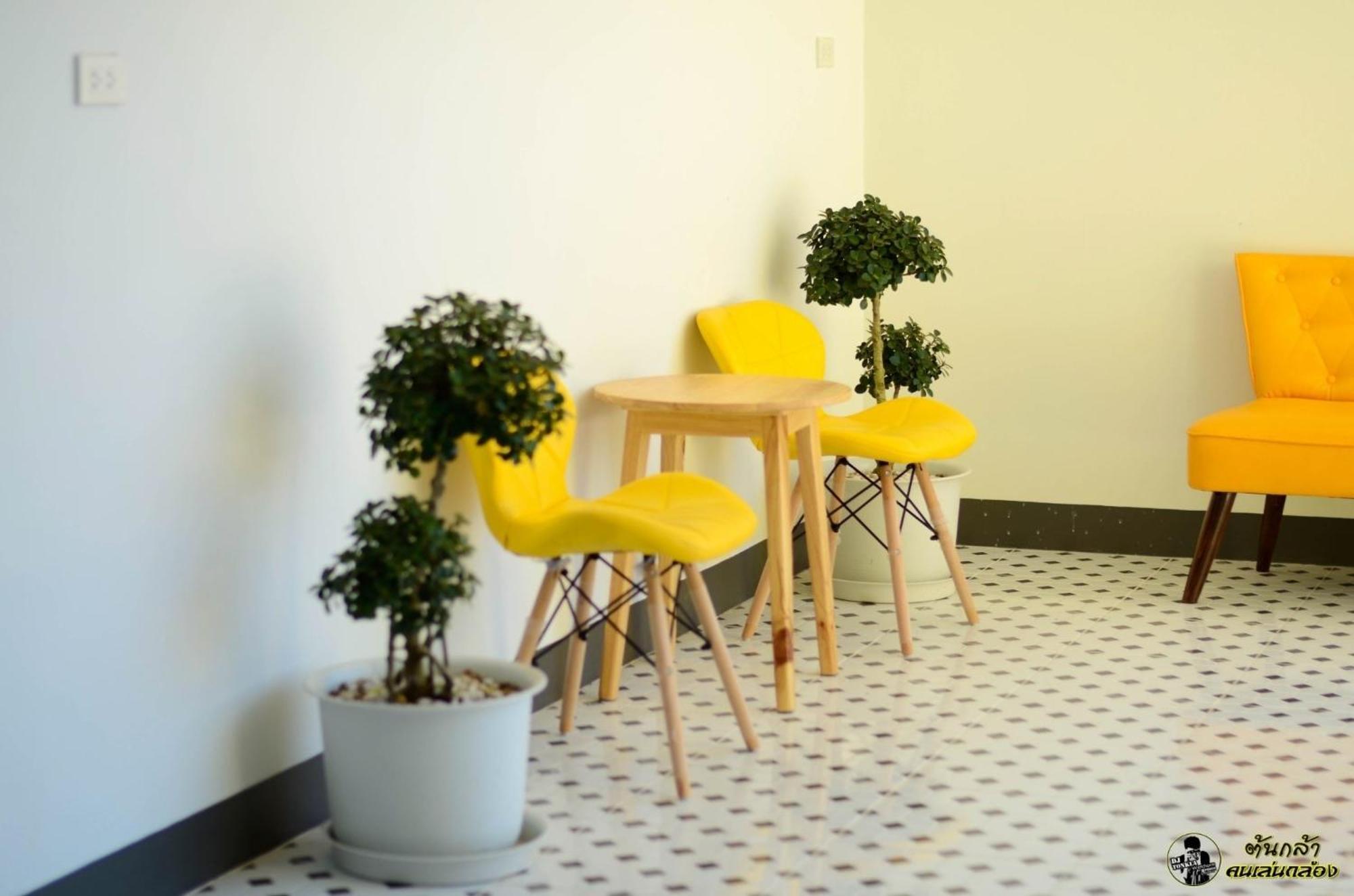 แอ่ว-ดีld Hotel&Residences Ngao Extérieur photo