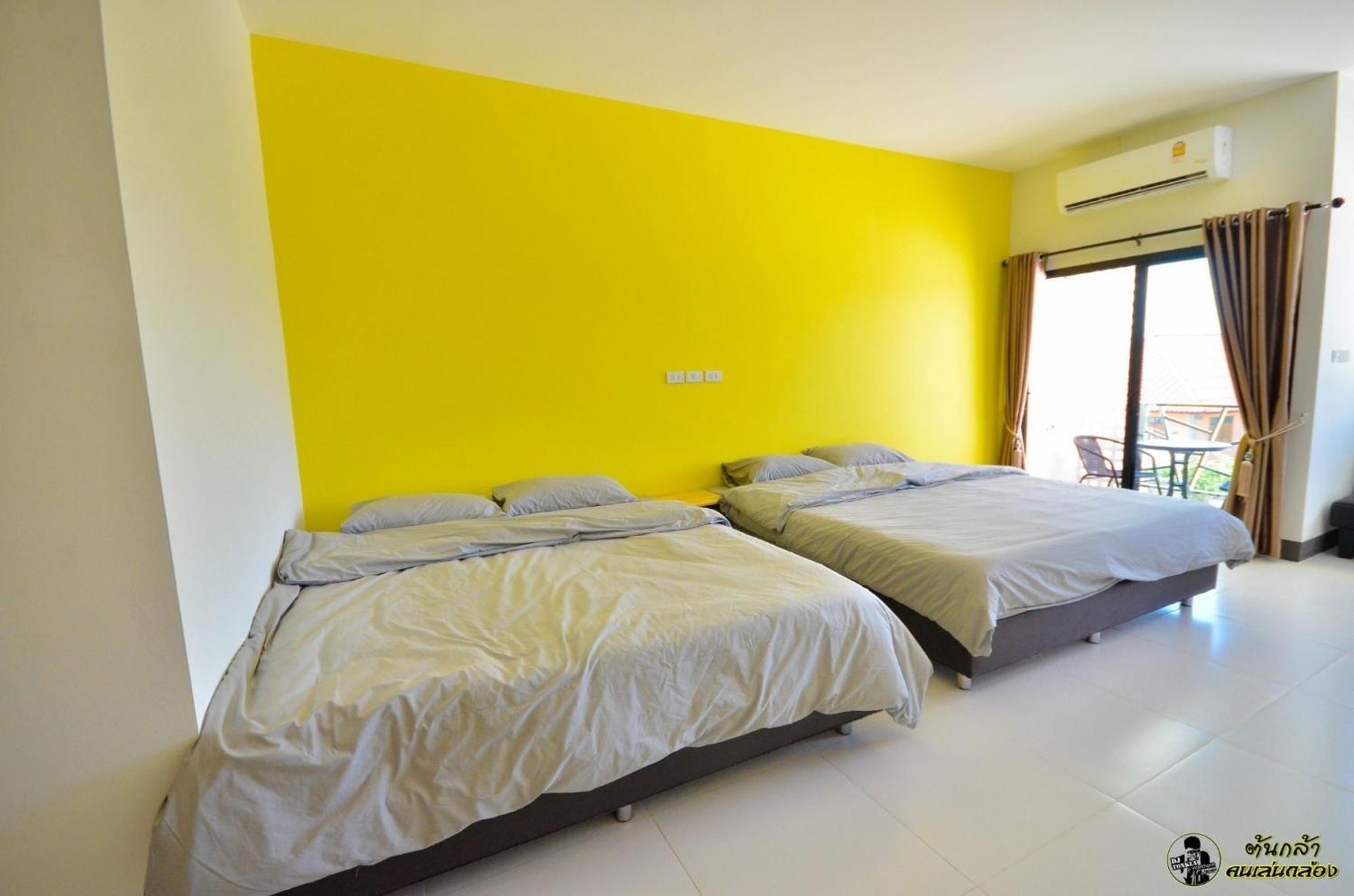 แอ่ว-ดีld Hotel&Residences Ngao Extérieur photo